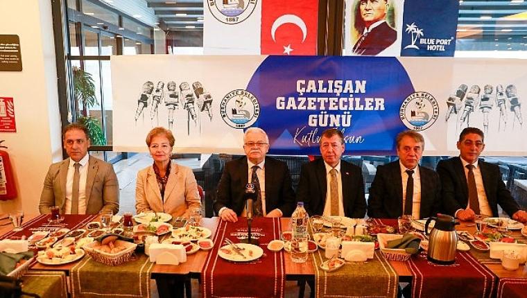“Başkan Deveciler Basın Emekçileri ile Buluştu