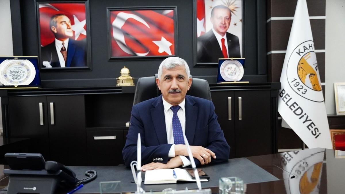 Kahta Belediye Başkanı Hallaç'tan Miraç Kandili mesajı