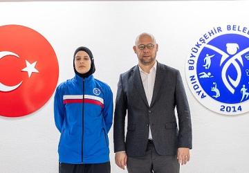 Elifnaz Köseoğlu Aydın Büyükşehir Belediyespor'da