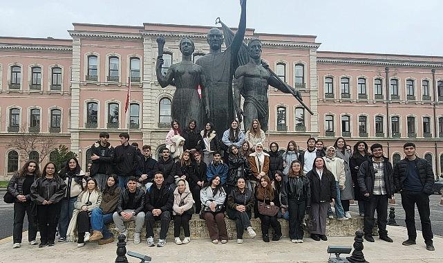 Maltepeli üniversite adaylarından İstanbul Üniversitesi'ne ziyaret