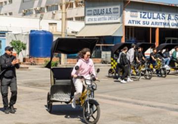 İzmir'de Bisicab dönemi başlıyor