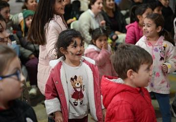 Başkan Çerçioğlu Söke'de Çocukları Yarıyıl Karne Şenliği ile Buluşturdu