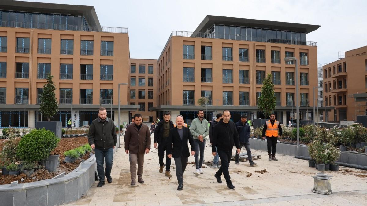 Vali Varol, Adıyaman 1. Etap Çarşı Projesi’nde incelemelerde bulundu