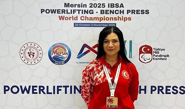 Çankaya Dünya Halter Şampiyonasına Damga Vurdu