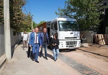 Gaziemir'de asfalt seferberliği: İki ayda 4 bin 472 metrekare alan asfaltlandı