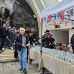 Adıyaman İl Emniyet Müdürlüğü’nden vatandaşa lokum ve gül suyu ikramı - Videolu Haber