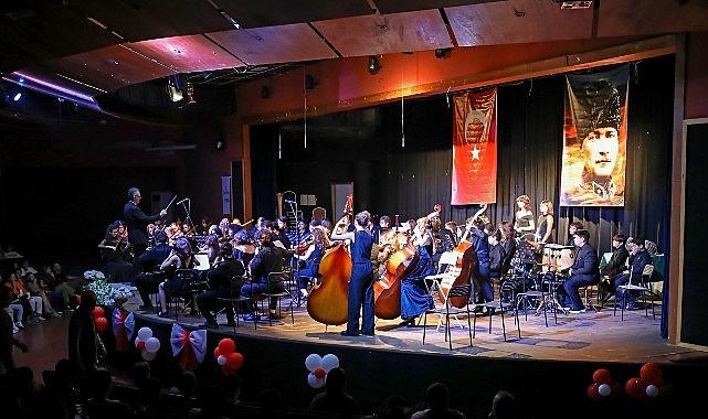 Çocuk Senfoni'den Cumhuriyet Konseri