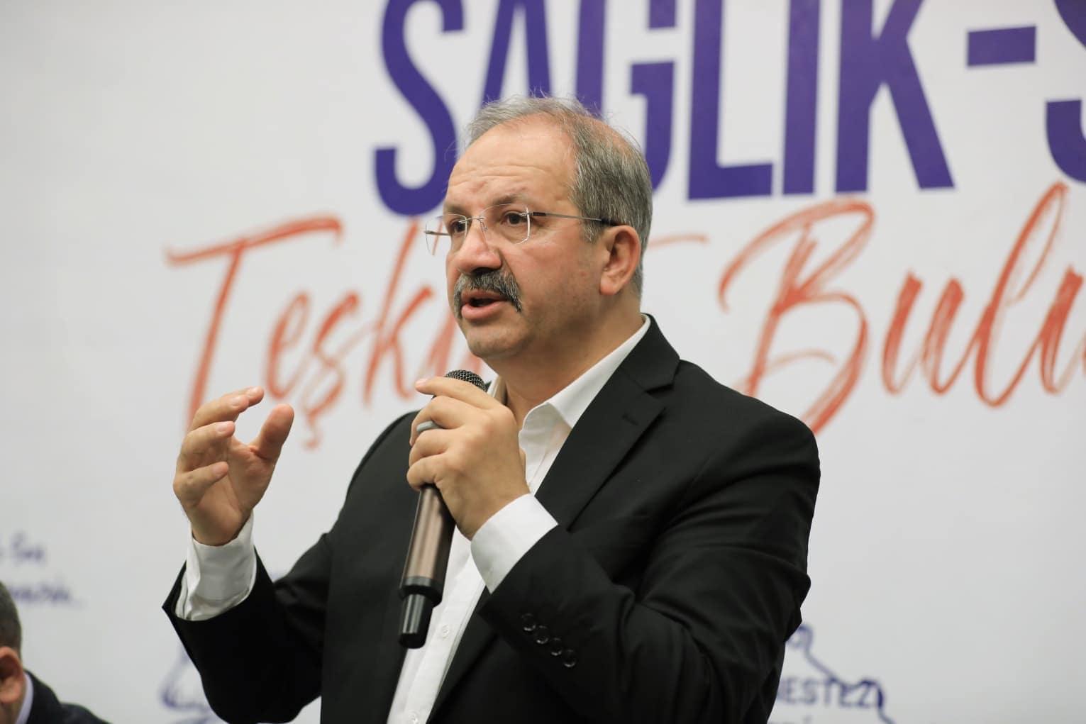 “Sağlık Profesyonellerine Muayene Önceliği Hakkı Tanınmalı”