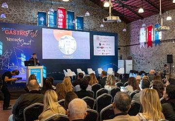 Başkan Tugay: Gastronomik zenginliğimizi dünyaya tanıtmalıyız