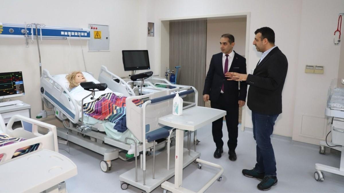 Yüksek gerçeklikli simülasyon laboratuvarı sağlık eğitimine yeni bir soluk getiriyor