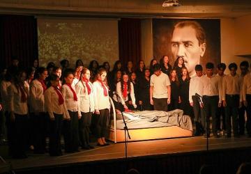 Burhaniye'de Ata'ya Özel Anma Programı Gerçekleşti