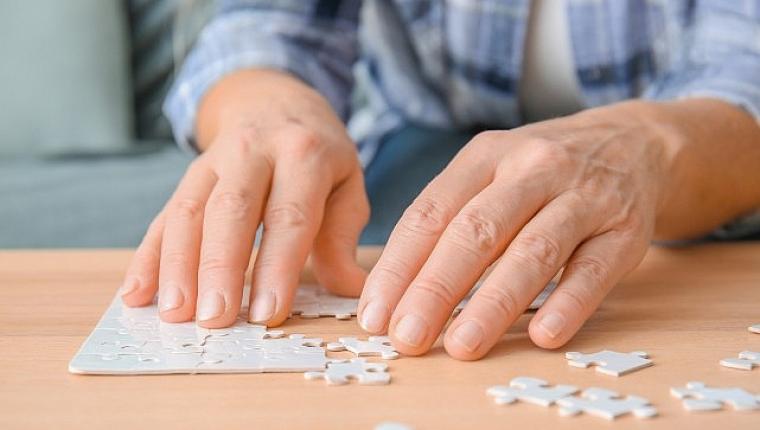 Parkinsonda Sabır, Anlayış ve Doğru Tedavi Hayat Değiştiriyor