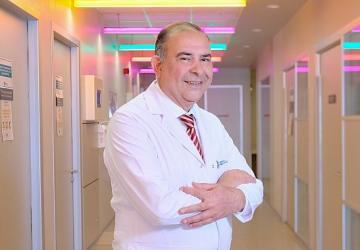 Yüz felci hafife alınmamalı! Kulak çevresindeki kabarcıklar tehlike işareti!