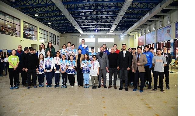 Kahramankazan'ın Genç Kulaçları Madalyaları Topladı!