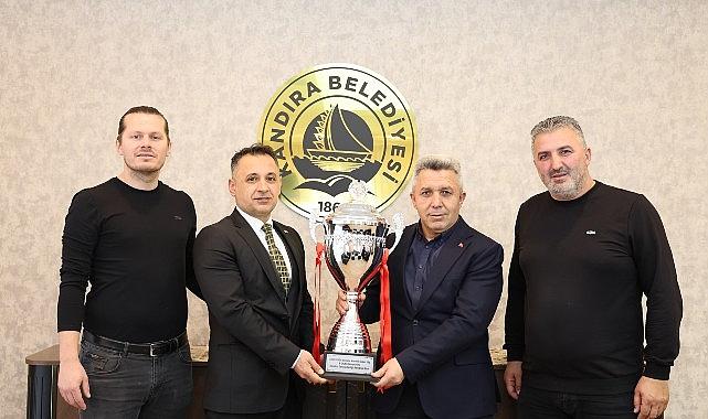 Şampiyondan Belediye Başkanı Ölmez'e Ziyaret