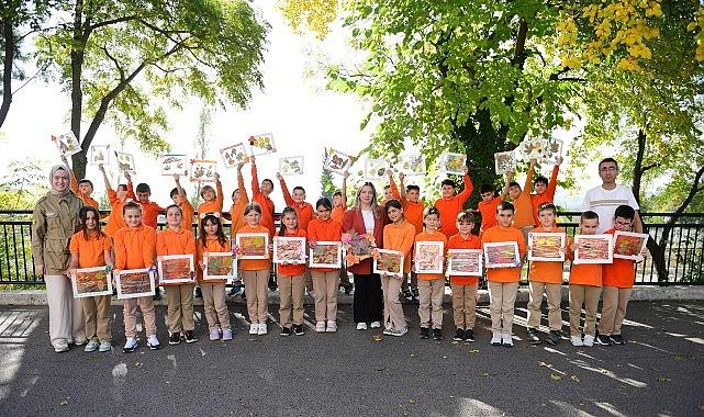 Sonbahar Yaprakları Osmangazide Sanata Dönüştü