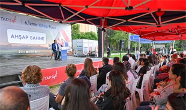 Ahmet Ümit İZKİTAP'ta yeni romanından ipuçları verdi