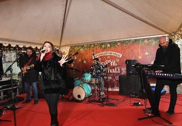 Yeni Yıl Festivali'nde Şarkılar Bursalıların İçini Isıttı