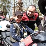 Yunus polisleri, çocukların gönlünü fethetti