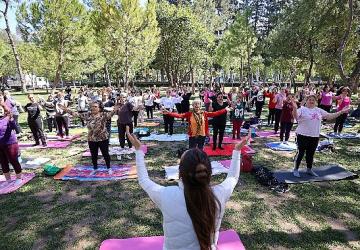 Bucalı kadınlar baharı sporla karşıladı