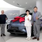 BYD Başkan Yardımcısı Stella Li, Türkiye'de İlk SEALION 7 Teslimatını Gerçekleştirdi