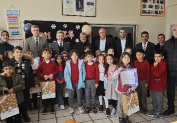 Bakan Yardımcısı Ahmet Aydın’dan Gerger Cumhuriyet İlkokulu’na ziyaret - Videolu Haber