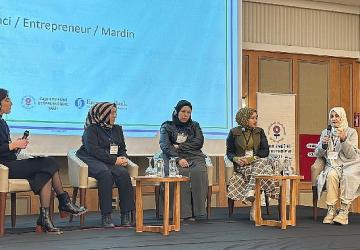 Türkiye'deki Mülteci ve Yerel Kadın Girişimcilerin Ekonomik Hayata, Katılımının Artırılması Amacıyla Gerçekleştirilen Projede 465 Kadına Ulaşıldı.