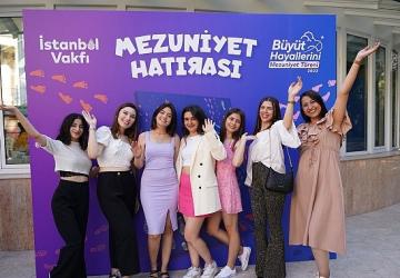 Atatürk'e Armağan Şarkılar Konseri Geliri İstanbul Vakfı'na Bağışlanacak