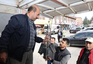 Başkan Altay: “Mikro Klima Etkisine Sahip Bölgelerimizde Kuraklığa Dayanıklı Yapısıyla Antep Fıstığını Yaygınlaştırıyoruz"