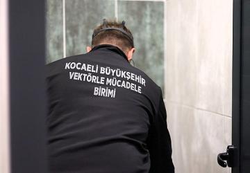 Büyükşehir, yarıyıl tatilinde 689 okulu ilaçladı