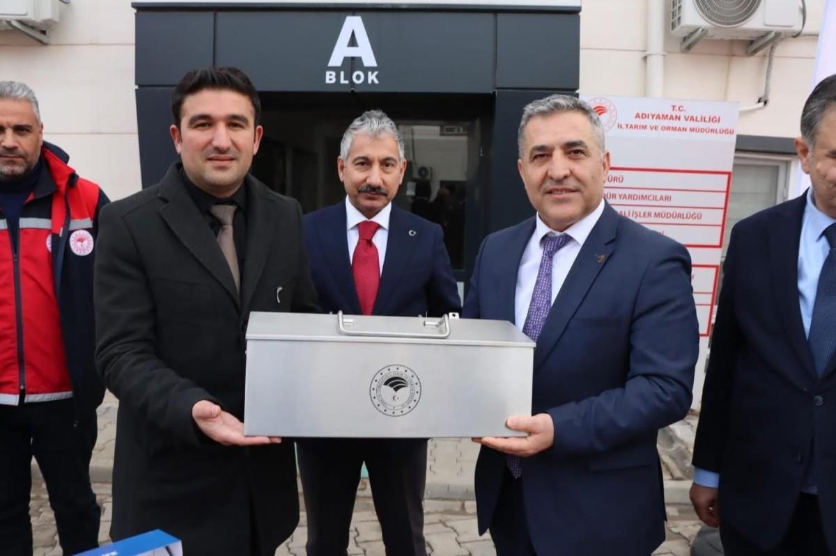 Adıyaman’da İlçe Müdürlüklerine Hayvan Sağlığı Ekipmanı ve Malzeme Tedarik Edildi