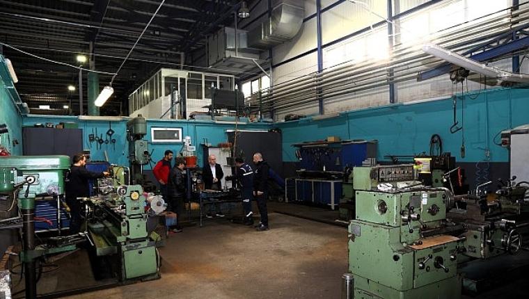 Büyükşehir'in bu atölyesi saat gibi işliyor