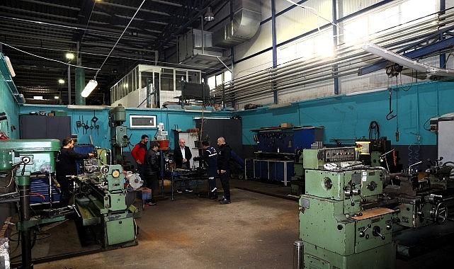 Büyükşehir'in bu atölyesi saat gibi işliyor