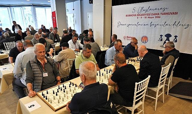 Zekanın ve stratejinin zirvesi Bornova'da kuruldu