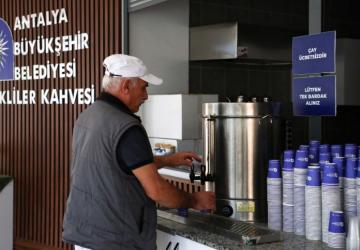 Büyükşehir’in Emekli Kahveleri Katılımı Artıyor