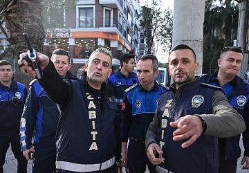 Manisa'da Kaldırımlar Vatandaşa Geri Veriliyor