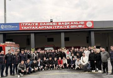 KOÜ öğrencilerine itfaiye teşkilatı tanıtıldı
