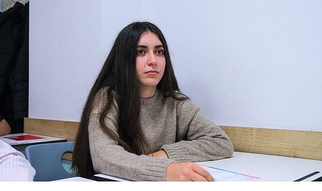 Kocaeli Büyükşehir'le adım adım başarıya