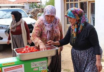 Büyükşehir'in ekipman desteği ile üreticiler daha güçlü