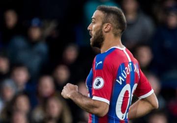 Cenk Tosun’a Süper Lig’den üç talip: Fenerbahçe kariyeri bitiyor mu?