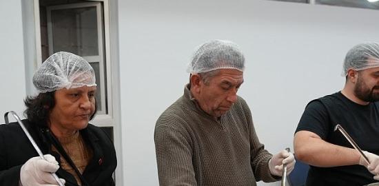 Seferihisar'da Ramazan dayanışması ilk iftarla başladı
