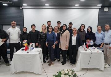 YKS adaylarından AKEM’de kıyasıya münazara: Başkan Tutdere’den öğrencilere ödül - Videolu Haber