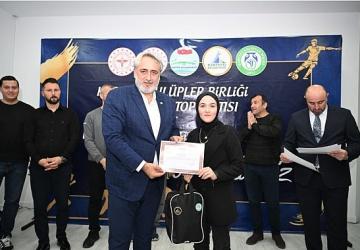 Kartepe'de Sporun Kalbi Bu Törende Attı