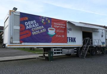 Büyükşehir’den Üniversitelilere İç Isıtan Çorba Hizmeti