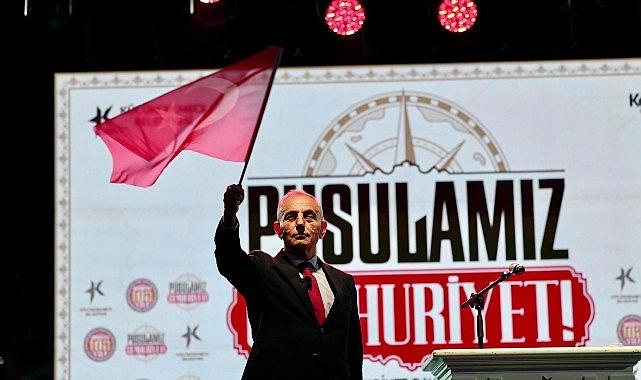 Küçükçekmece'de Cumhuriyet Coşkusu