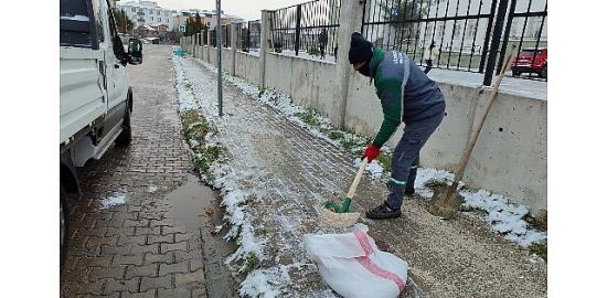 Lüleburgaz Belediyesi'nden kar mesaisif