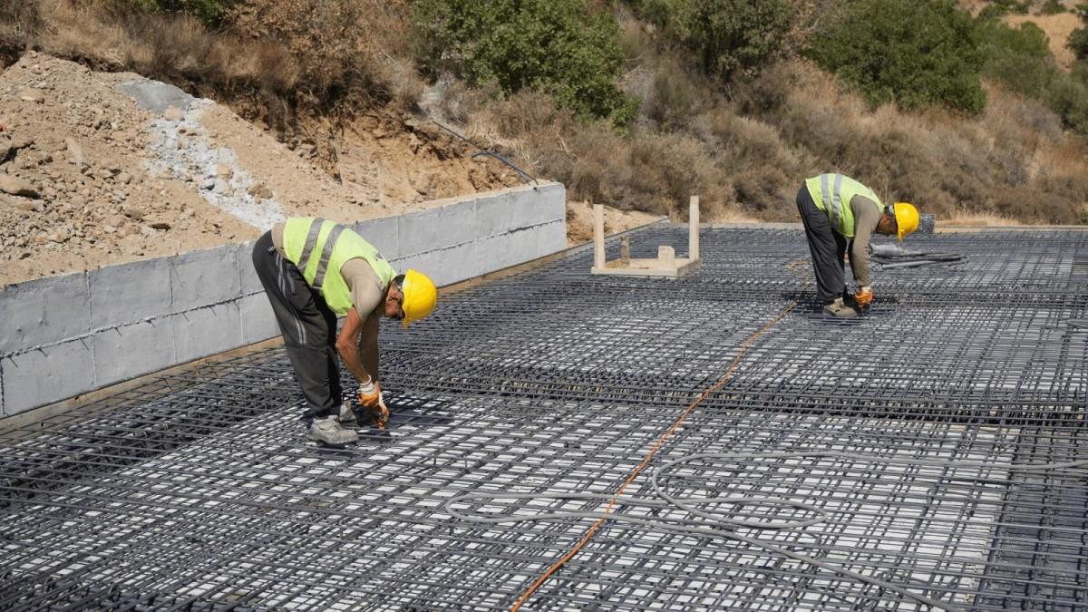 BASKİ, Gömeç’te Yıllardır Süren Su Kesintilerini Çözüyor