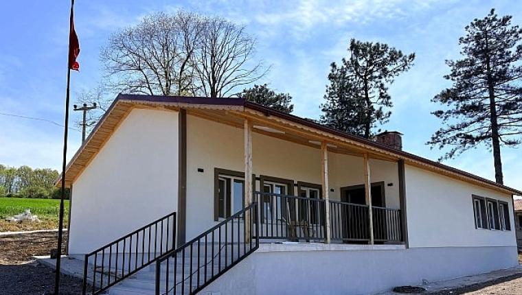 Eski okul binası Büyükşehir'le geleceğe kazandırılıyor