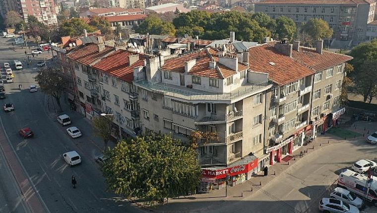 Başkan Altay Beşyol Kavşağı'nda Kamulaştırdıkları 8 Binada Yıkım Çalışmalarını Tamamladıklarını Açıkladı