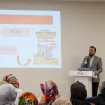 Hatice Hatun Mahalle Külliyesi Çocuk Mektebi'nde Aileler Eğitim Seminerleri ile Bilgilendiriliyor